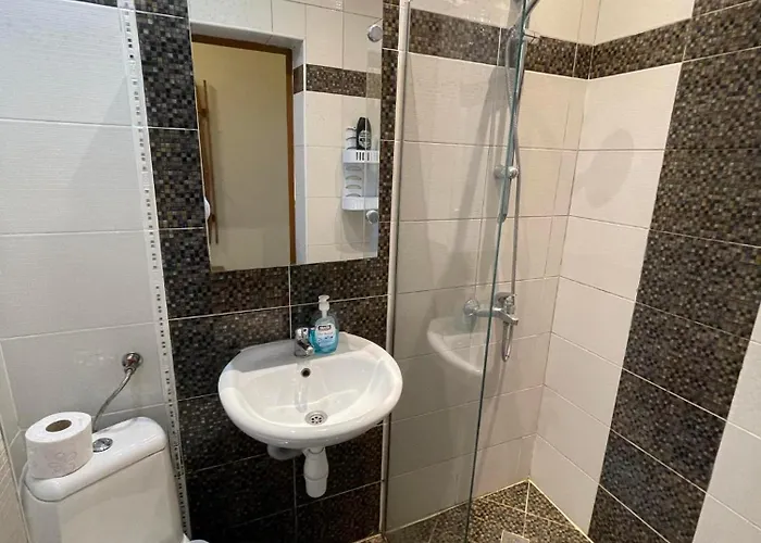 Sunny Cozy Flat In The Centre, Close To Beach, 4 Rooms, 105sqm