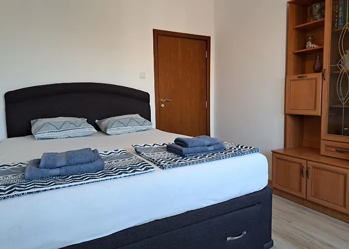 شقة Sunny Cozy Flat In The Centre, Close To Beach, 4 Rooms, 105sqm *